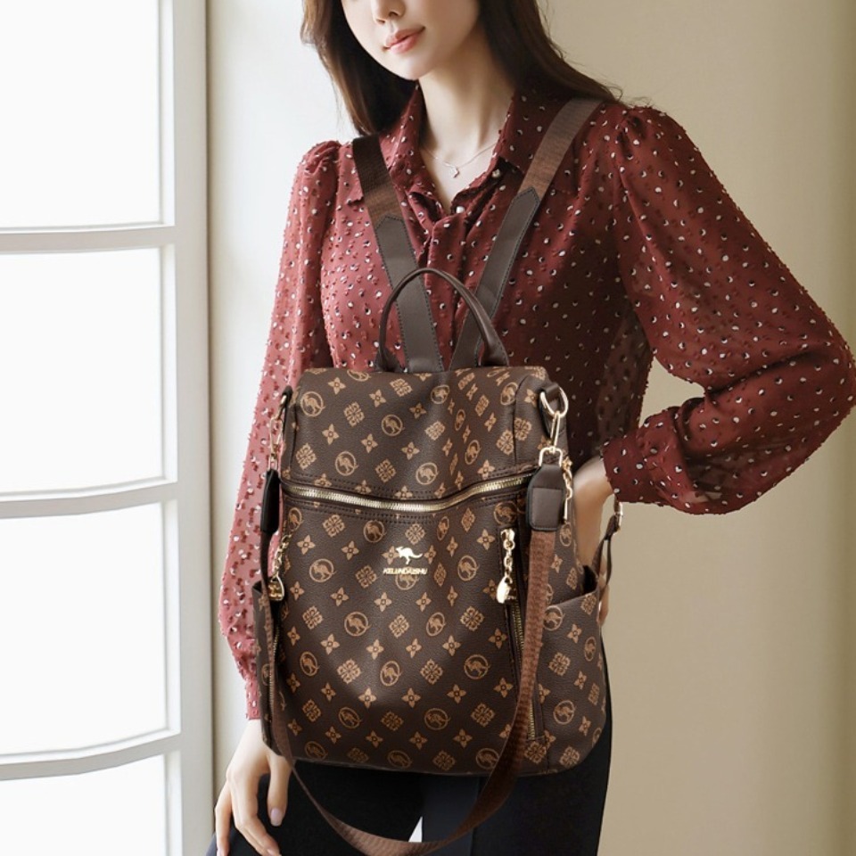本物のブランドの女性のソフトレザーバックパックスクールブック - Leather Work Backpack のレビューと価格