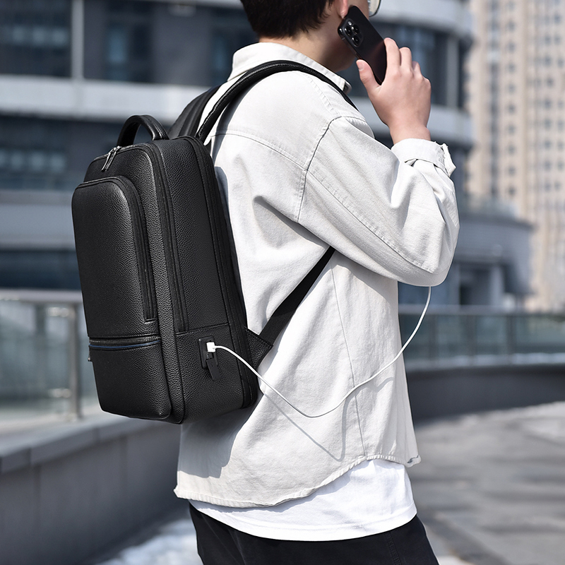 男性用PUレザーバックパック,USB充電器,エグゼクティブブ - Leather Work Backpack のレビューと価格