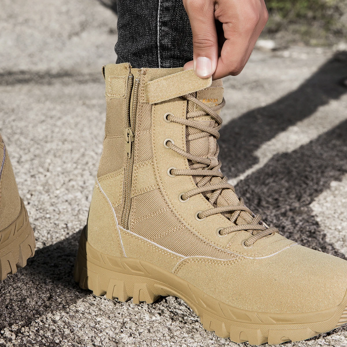 メンズアウトドアハイキングシューズハイトップレザーブーツ戦術 - Leather Work Boots のレビューと価格