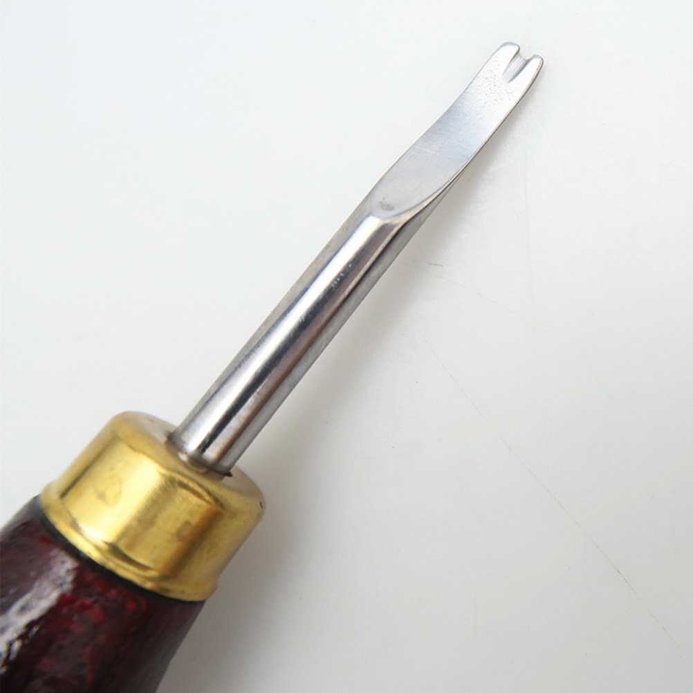 1.2mmのベベルナイフ。高精度で、鋭い刃を持つため、革細工 - Leatherwork Edge Beveler のレビューと価格